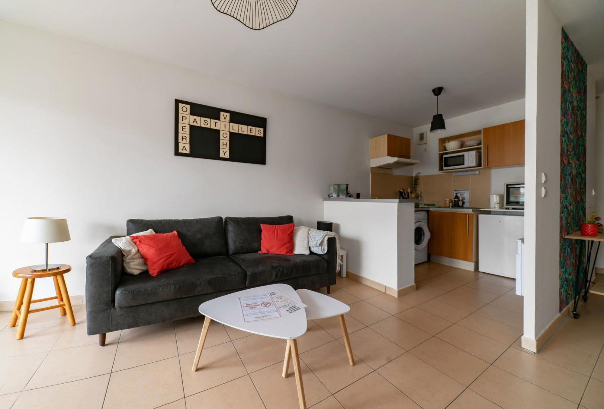 L'Eugenie - Appartement Design & Confort En Centre-Ville Vichy Luaran gambar