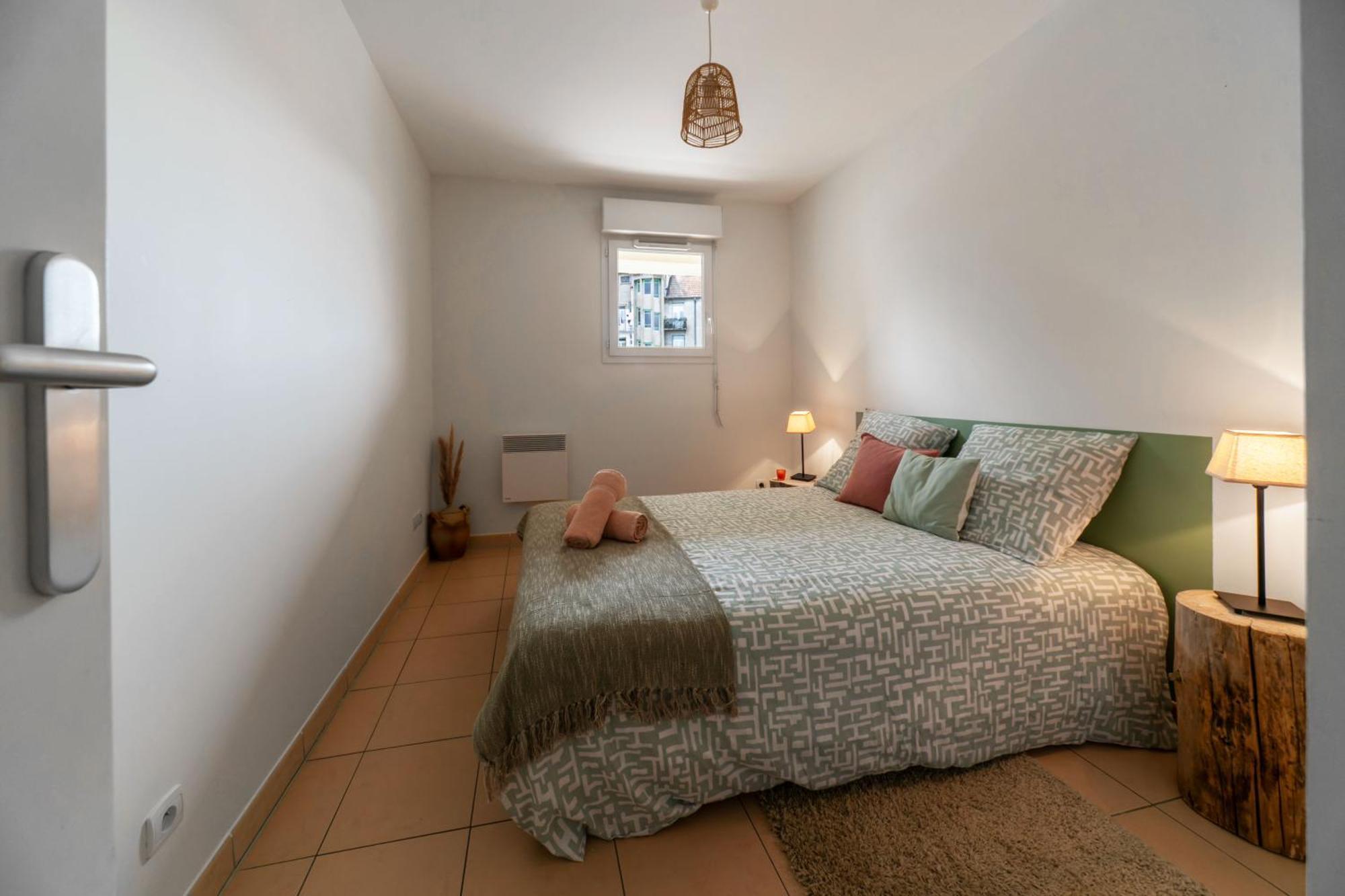 L'Eugenie - Appartement Design & Confort En Centre-Ville Vichy Luaran gambar