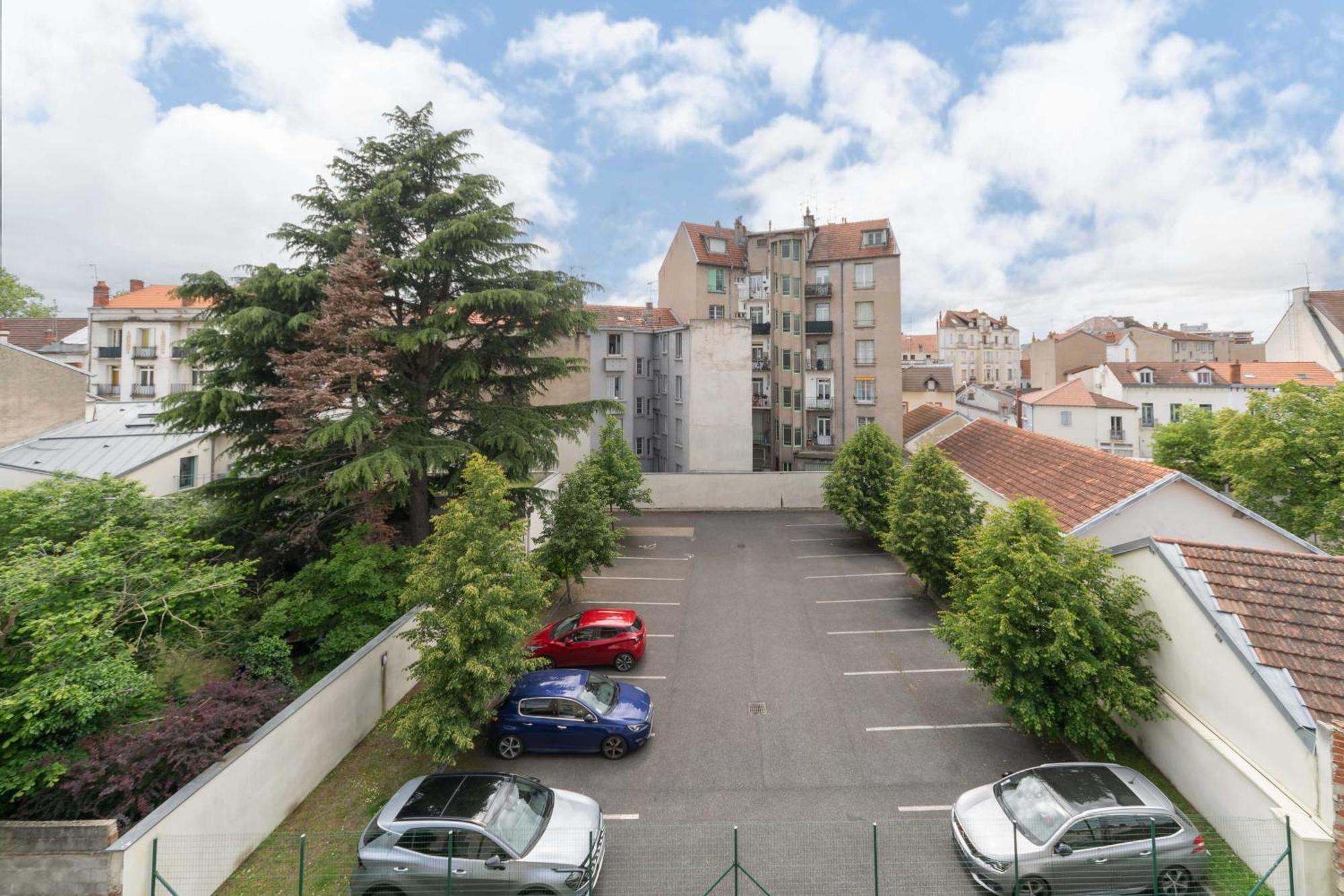 L'Eugenie - Appartement Design & Confort En Centre-Ville Vichy Luaran gambar